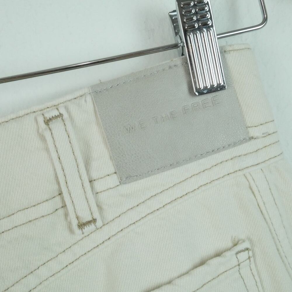 We The Free Aster Straight Jeans White Size 28 NWT High Rise Relaxed Rigid Denim - Picture 9 of 12